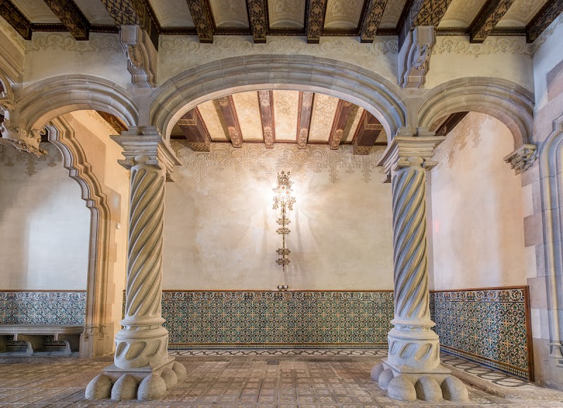 Ciclo "Palaus Singulars" – Visita guiada a un palacio histórico