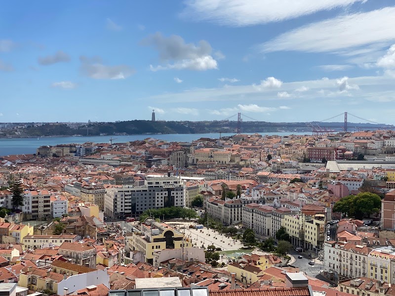 Miradouro da Senhora do Monte: vistas panorámicas de Lisboa