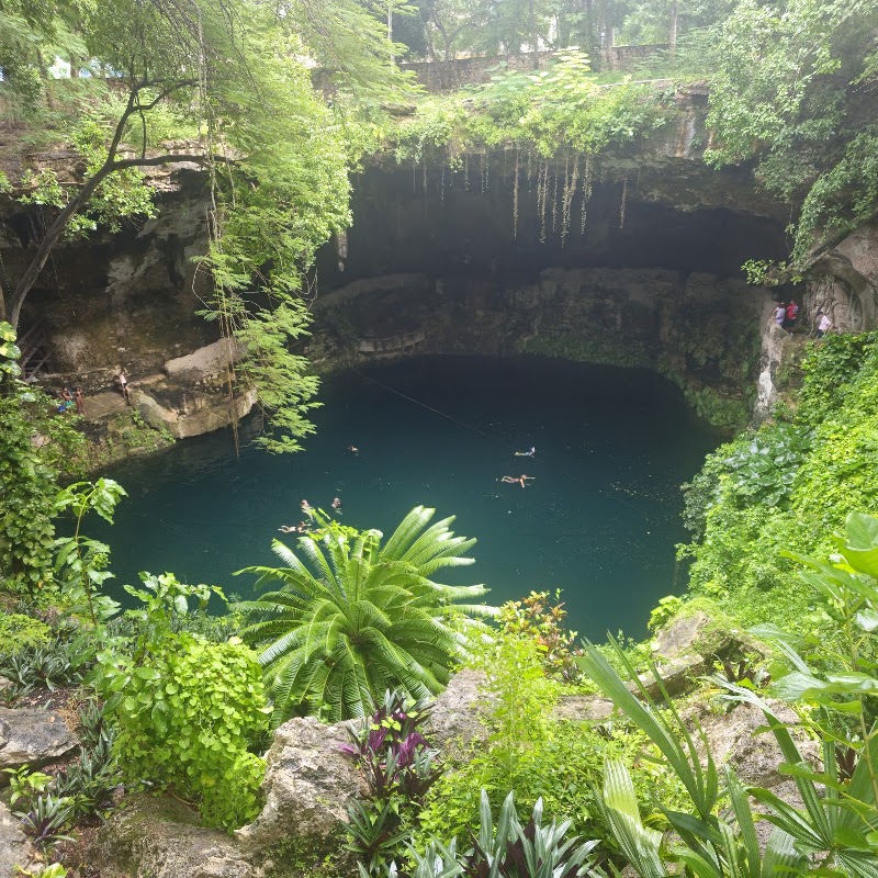 Visit Cenote Zací