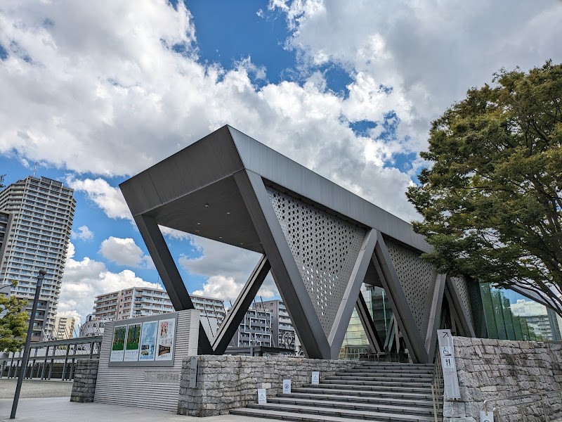 Museo de Arte Contemporáneo de Tokio (visita exterior)