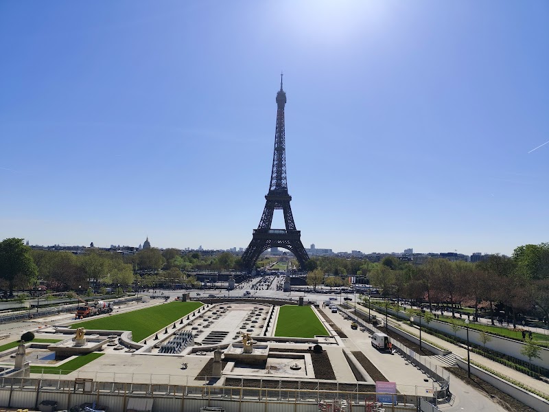 Paseo matutino por Trocadéro y jardines