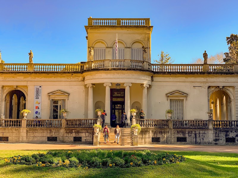 Museo Blanes y Jardín Japonés