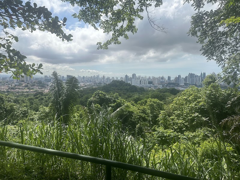 Parque Natural Metropolitano