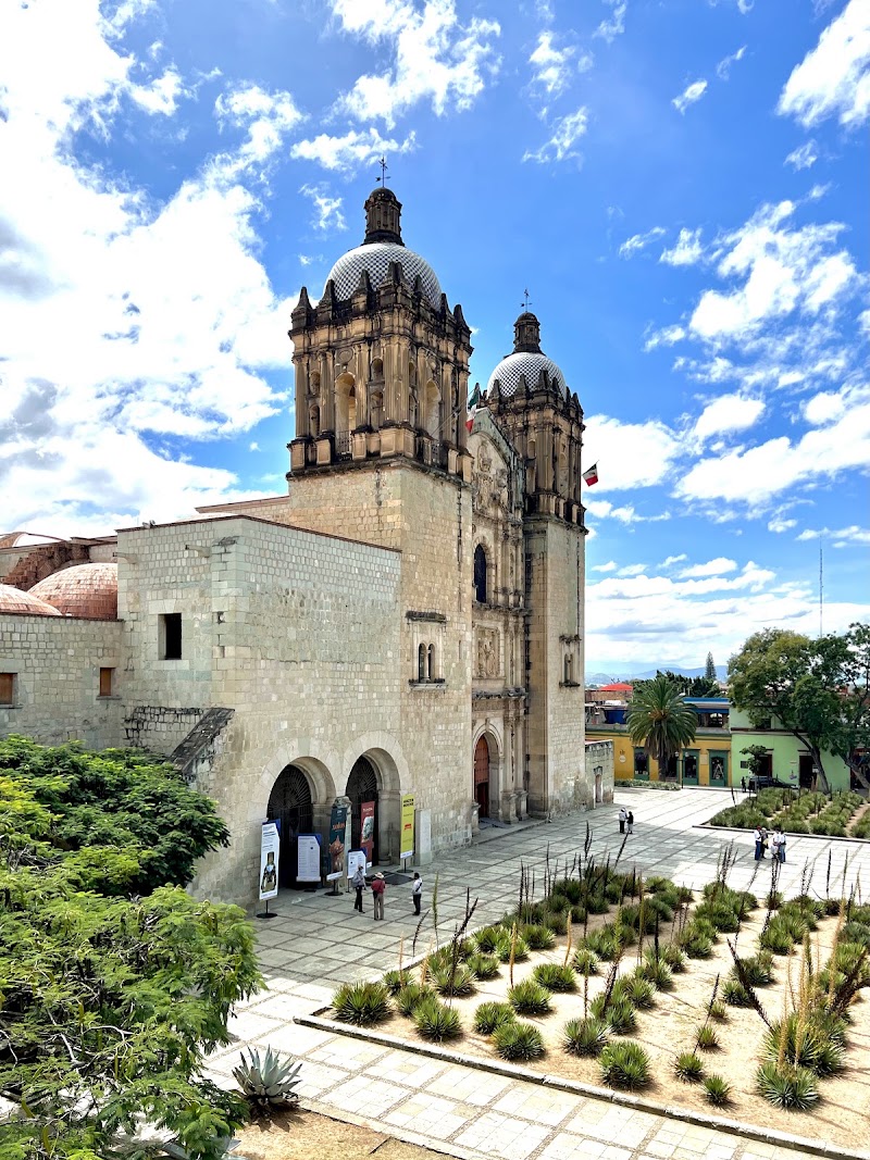 Visita al Templo de Santo Domingo de Guzmán y Jardín Etnobotánico