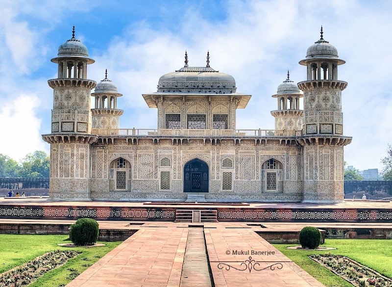 Visita a la Tumba de Itimad-ud-Daulah