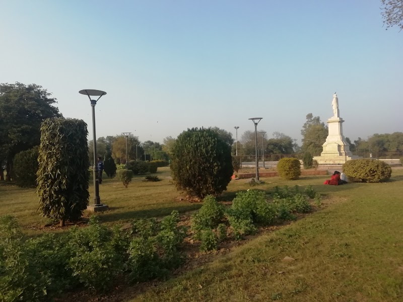Tarde de relax en el parque Shahjahan Garden