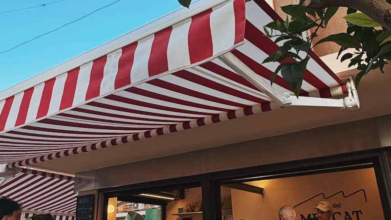 Helado artesanal en Gelat Del Mercat