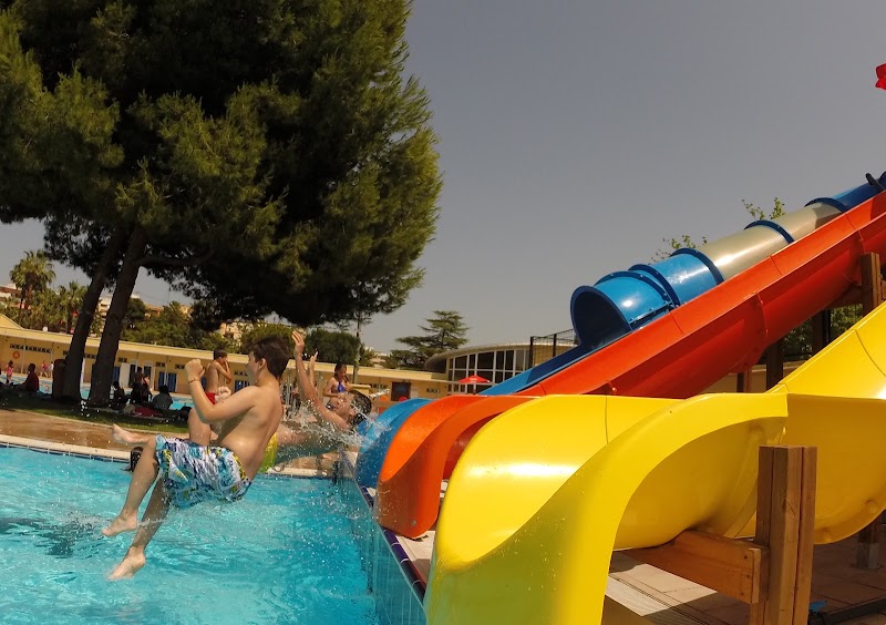 Opción alternativa: Piscina Parque del Oeste