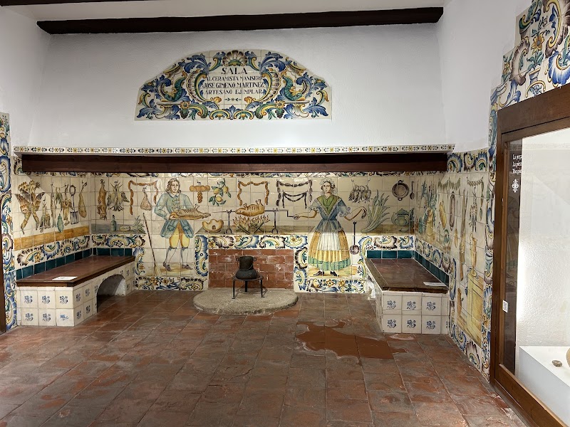 Visit to Museo de Cerámica de Manises
