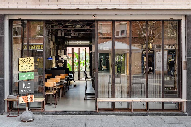 Opcional: Cena en Vrutal Poblenou