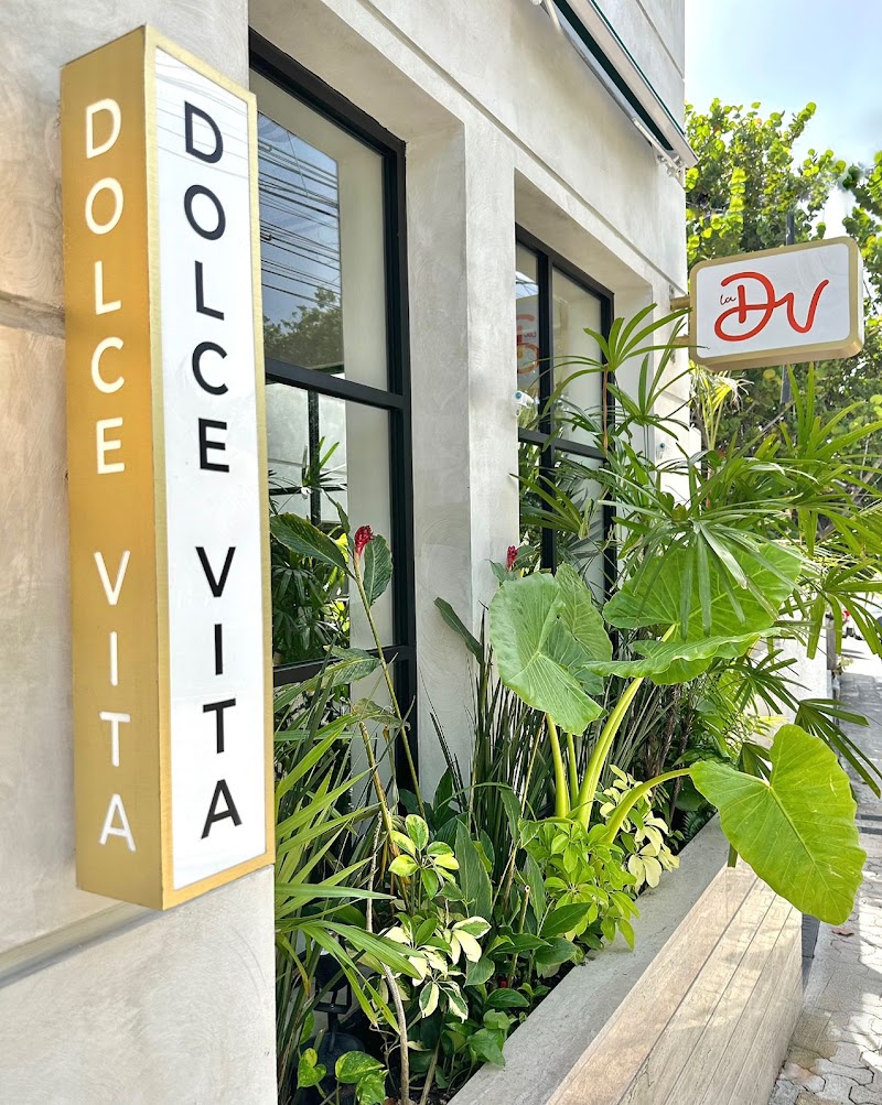 Almuerzo en La Dolce Vita