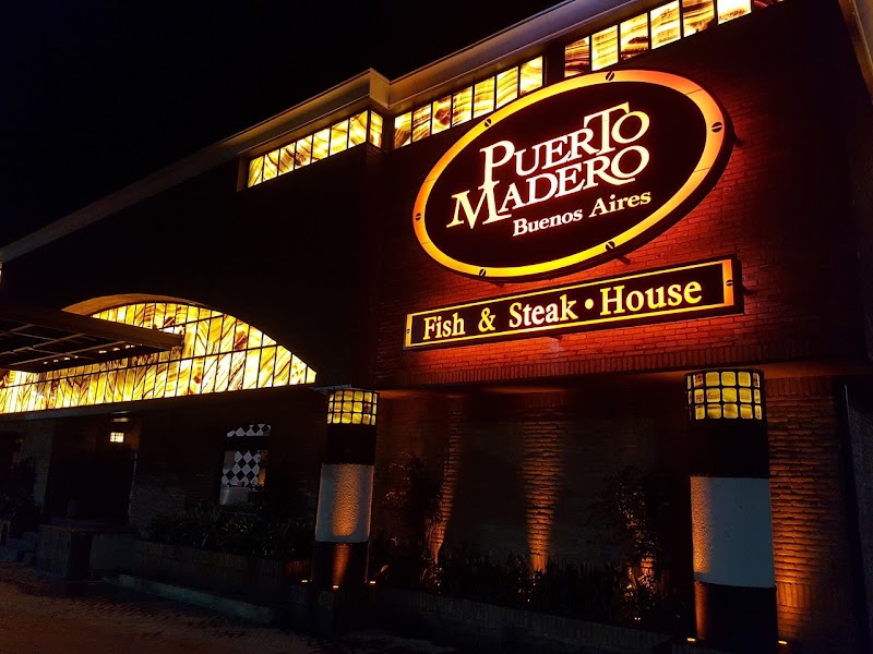 Cena en Puerto Madero