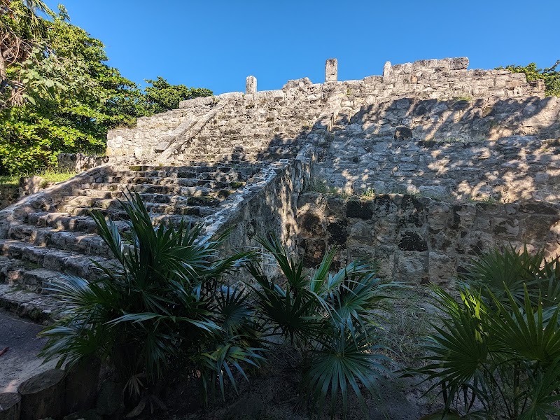 Visita a la Zona Arqueológica de San Miguelito