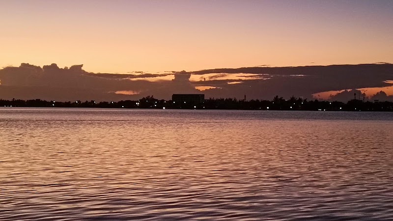 Paseo en la Laguna Nichupté (tour en lancha)