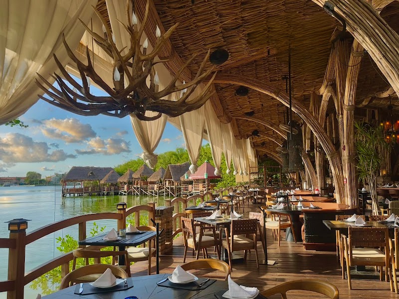 Almuerzo en Mochomos Cancún