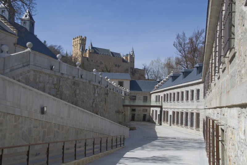 Guided tour of Real Casa de Moneda de Segovia & Elías de Andrés: 90 años de Hierro Exhibition