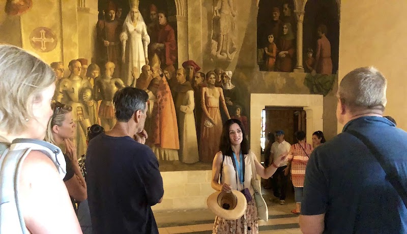 Guided tour of the Aqueduct of Segovia and surroundings