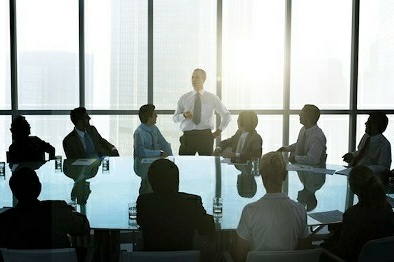 The Outsiders: Eight Unconventional CEOs and Their Radically Rational Blueprint for Success The Outsiders: Eight Unconventional CEOs and Their Radically Rational Blueprint for Success