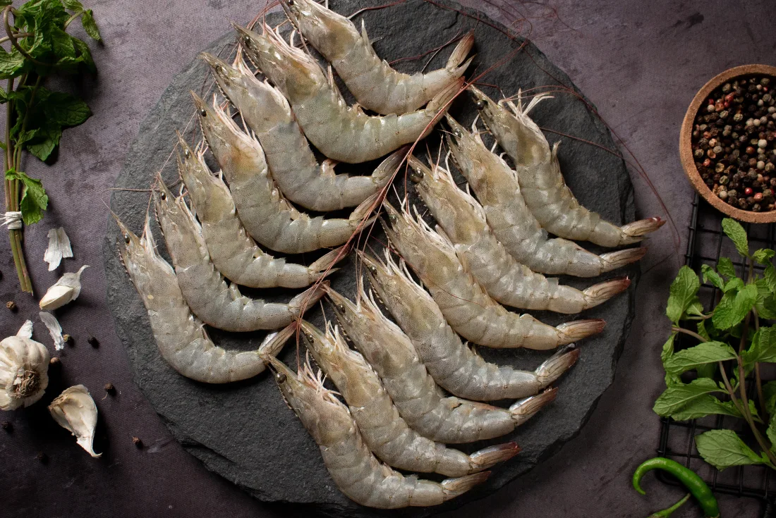Prawns — medium — Cleaned