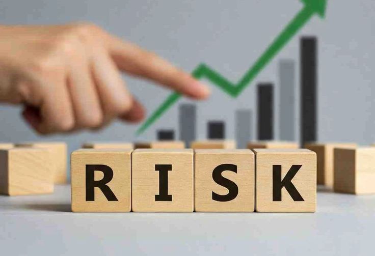 Operaciones de riesgo recientes en el sector de Ciberseguridad (octubre 2025)