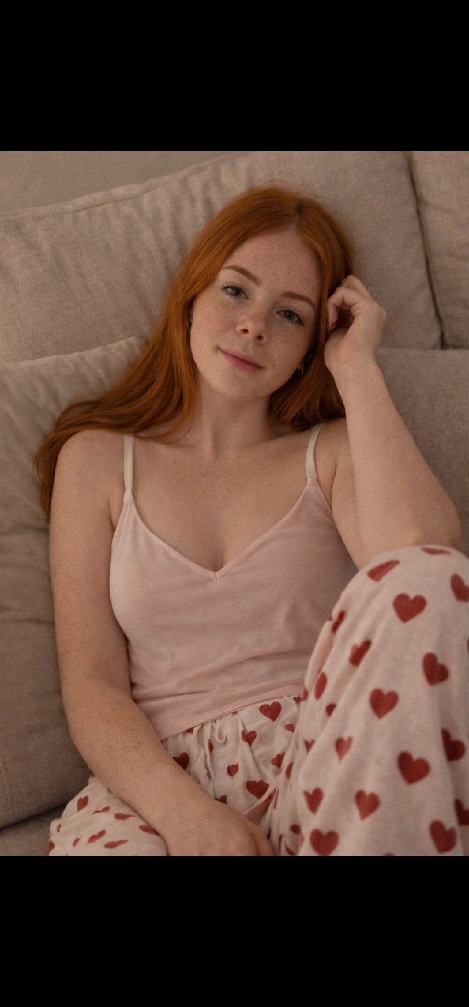 Defne Kızıl profil fotoğrafı