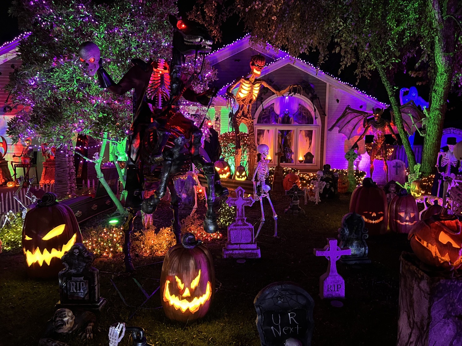 Halloween-Town on Regent