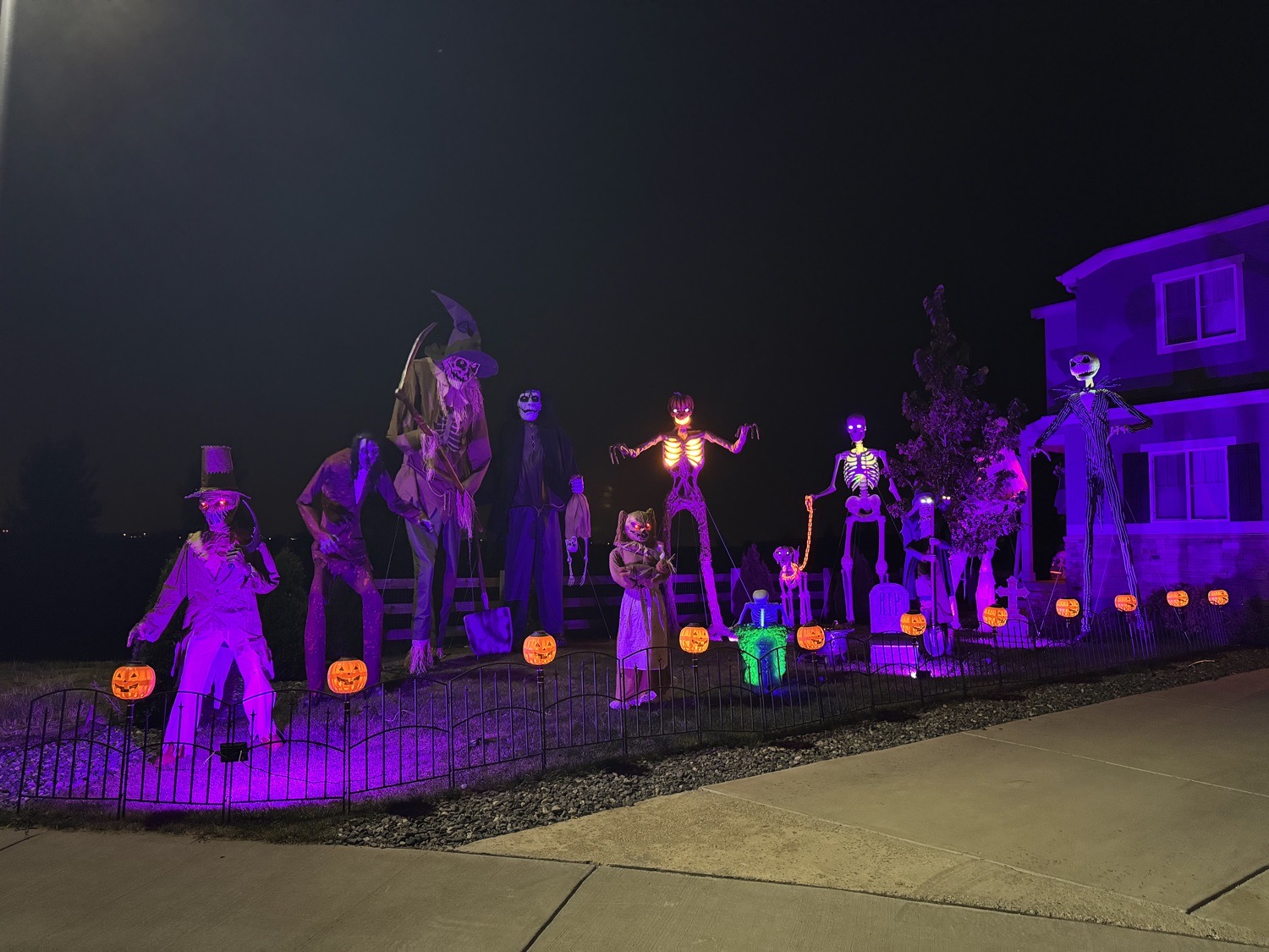 Spooky Scary Skeleton
