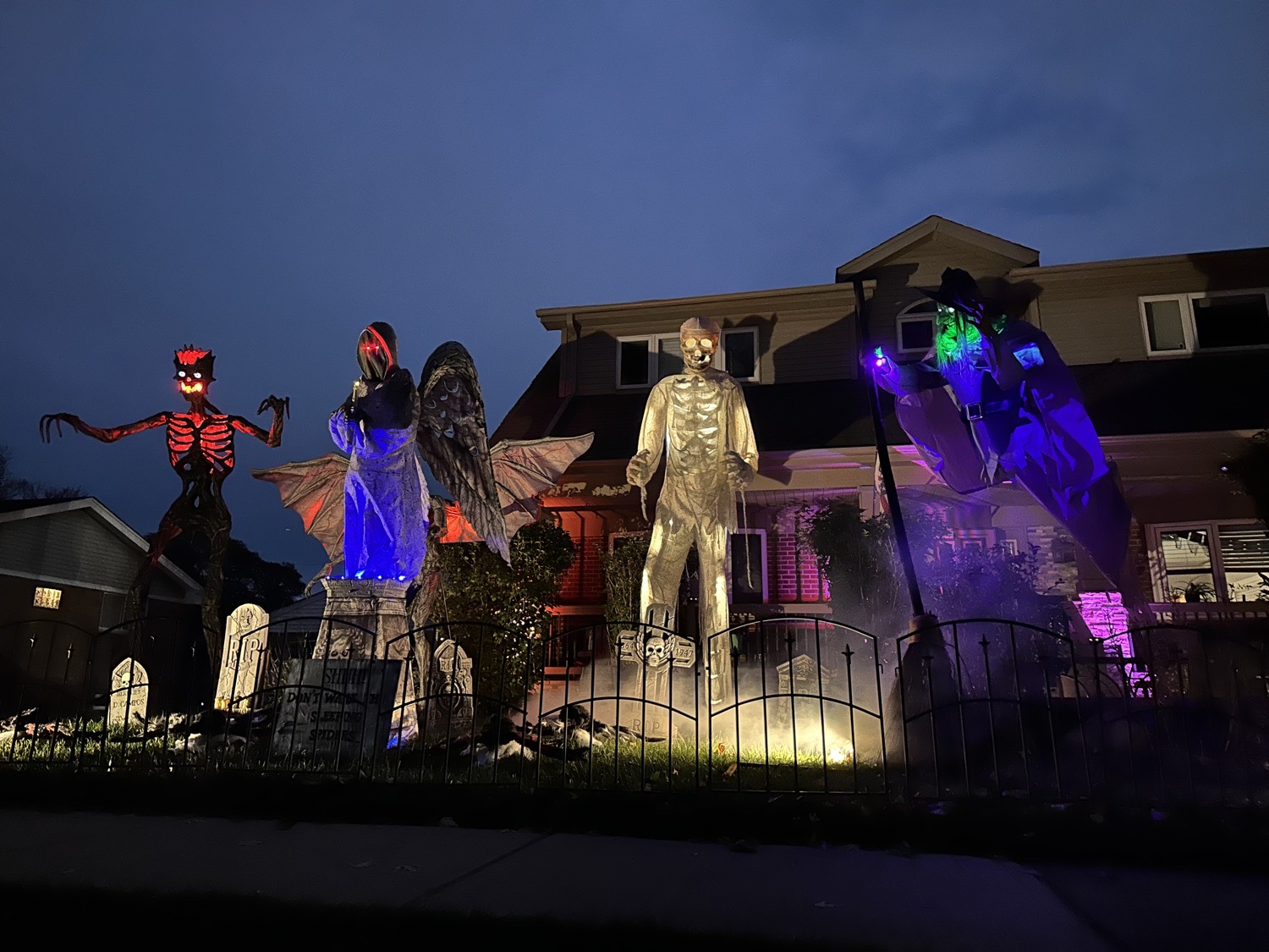 Spooky Animatronics On Audrey