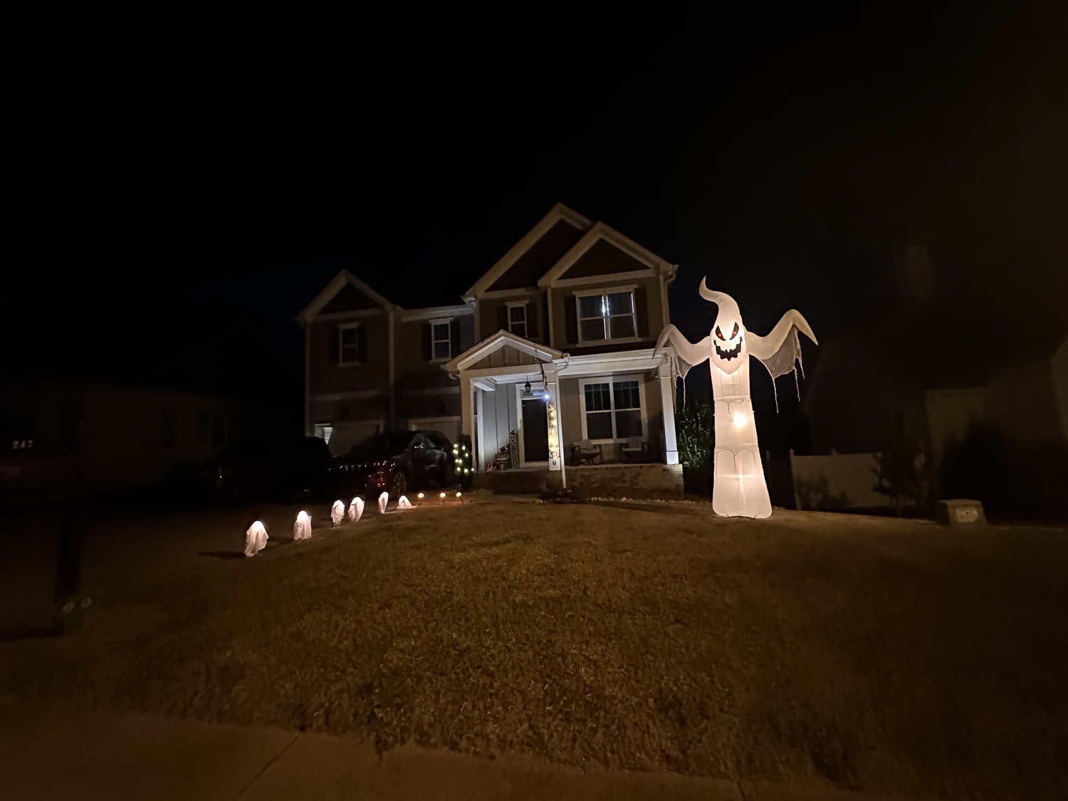 Come Trick or Treat In KingsView!!