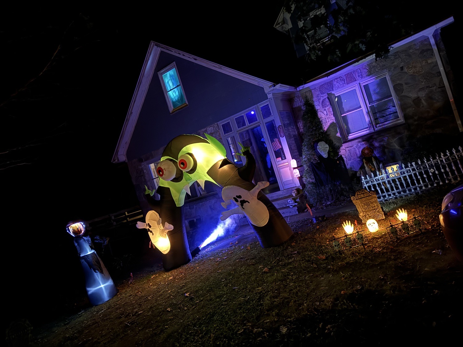 Roosevelt ave House