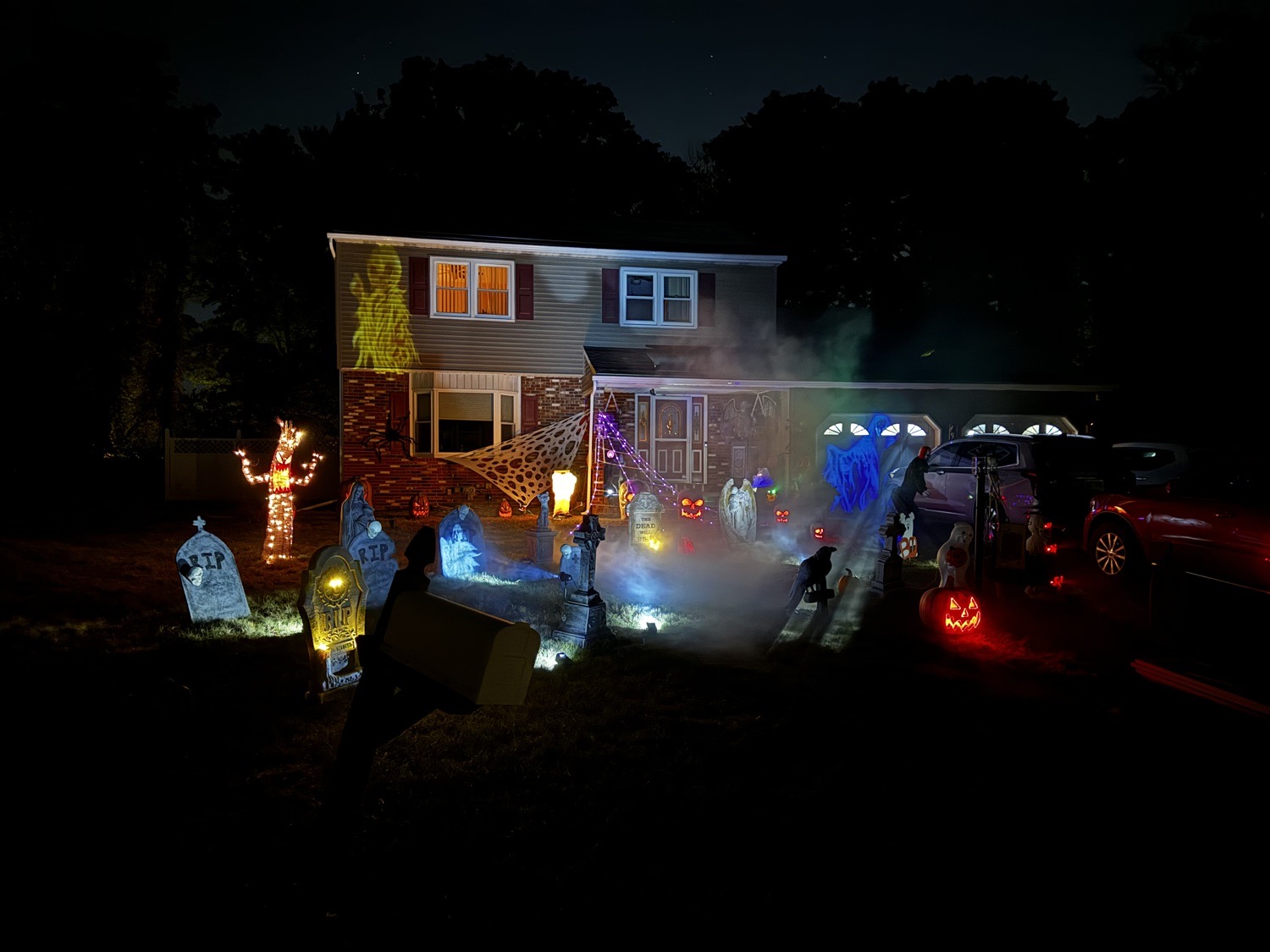 Aspen Courts Fright Night