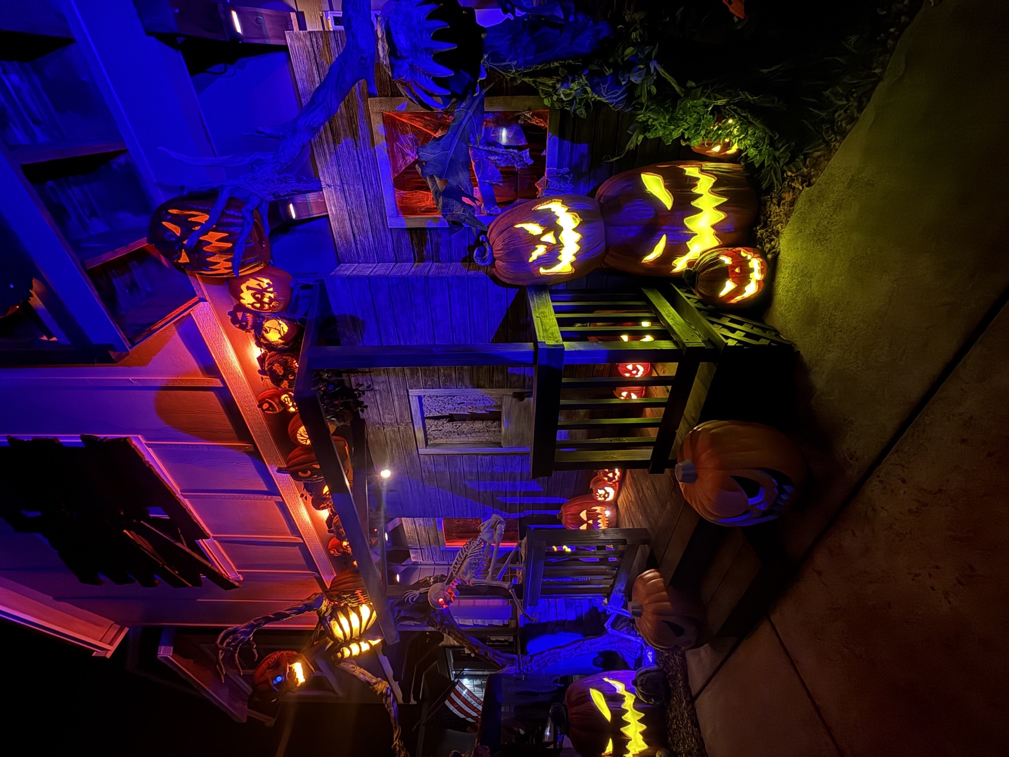 The Holiday House on Third