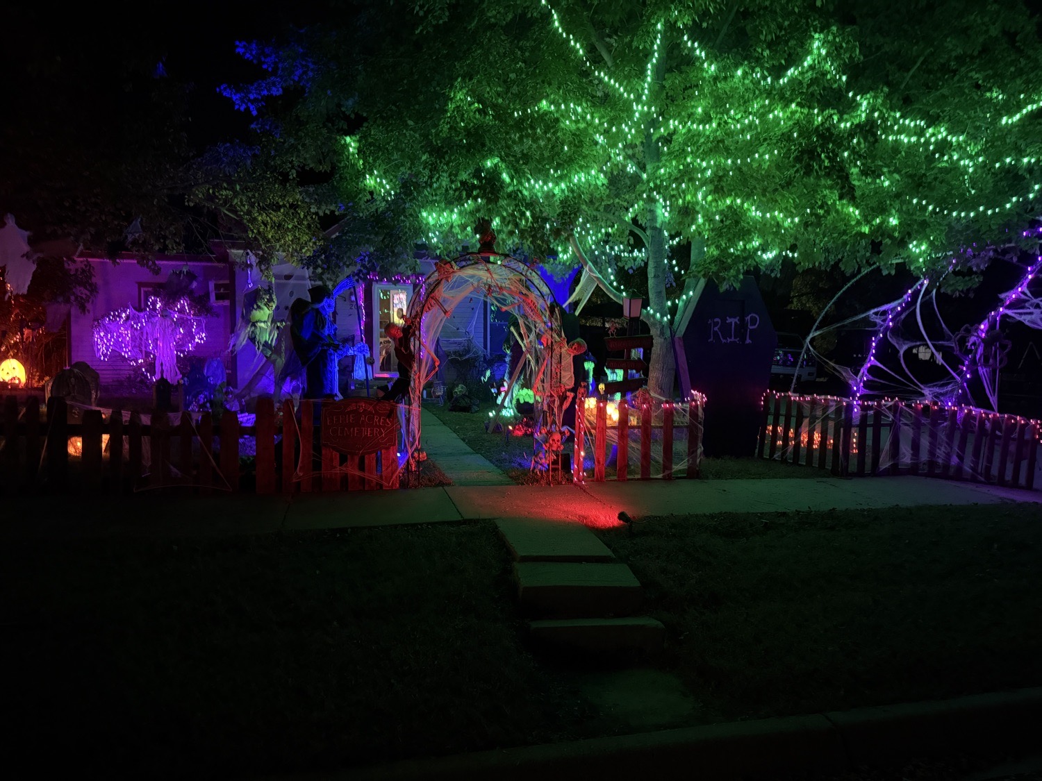 Haunted Holiday Haunt