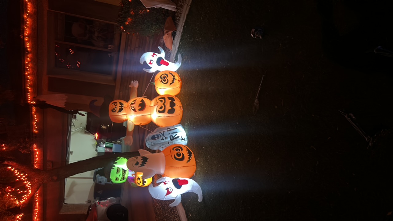 The Spooky Boos Come Checkout