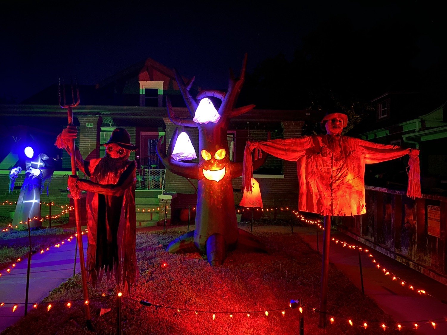 Spooky Sideshow Halloween Display