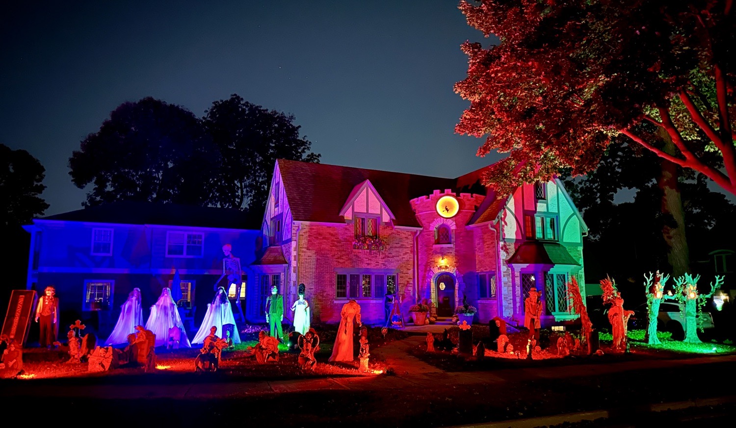 Haunted Circle Graveyard