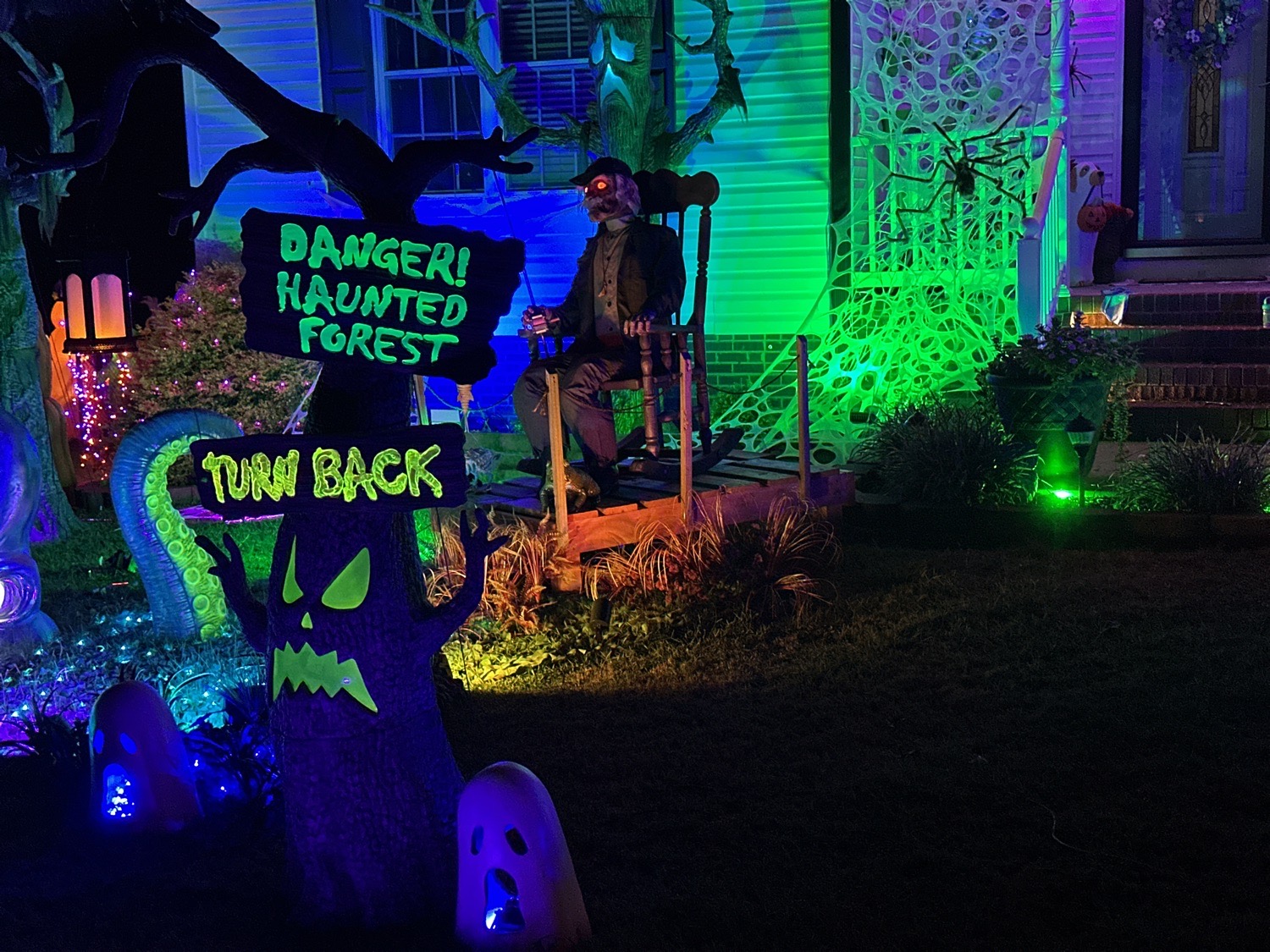 Earl’s Haunted Swamp