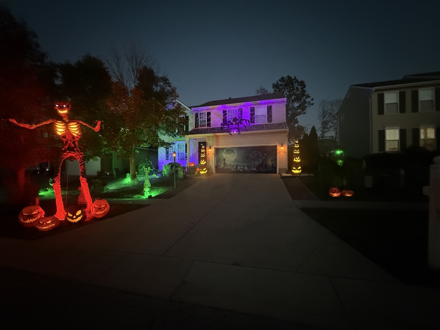 It’s Spookyszn on Stanton Dr