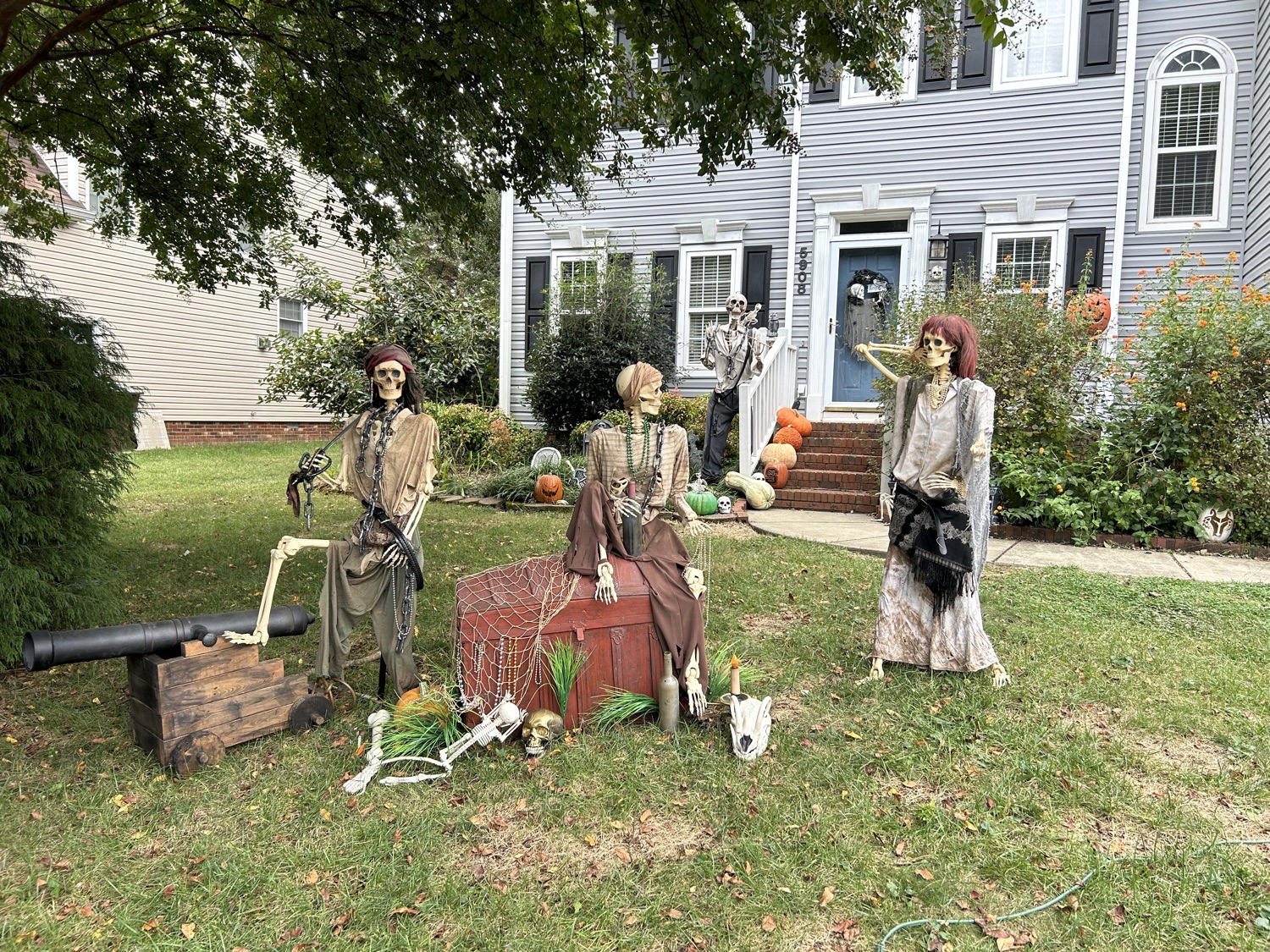 Pirate Skeleton Decorations
