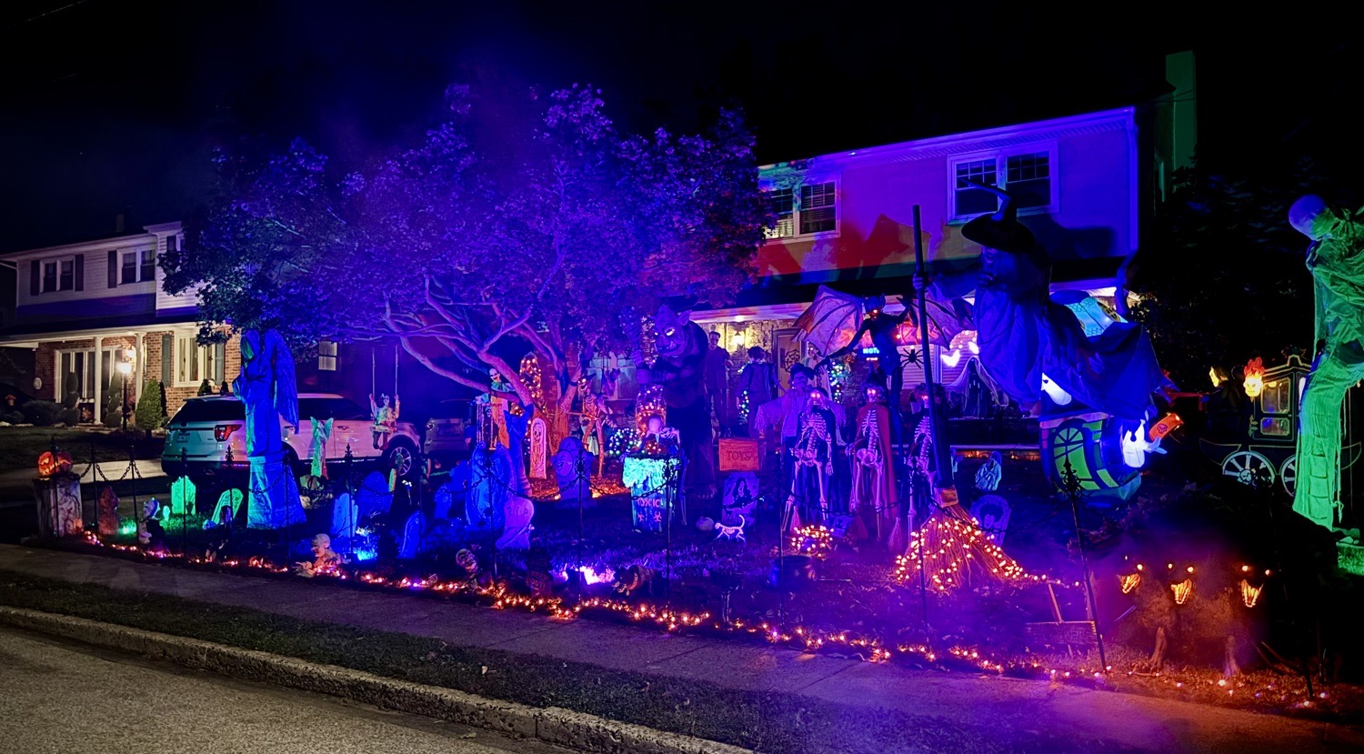 Spooky Halloween Display🎃💀👻