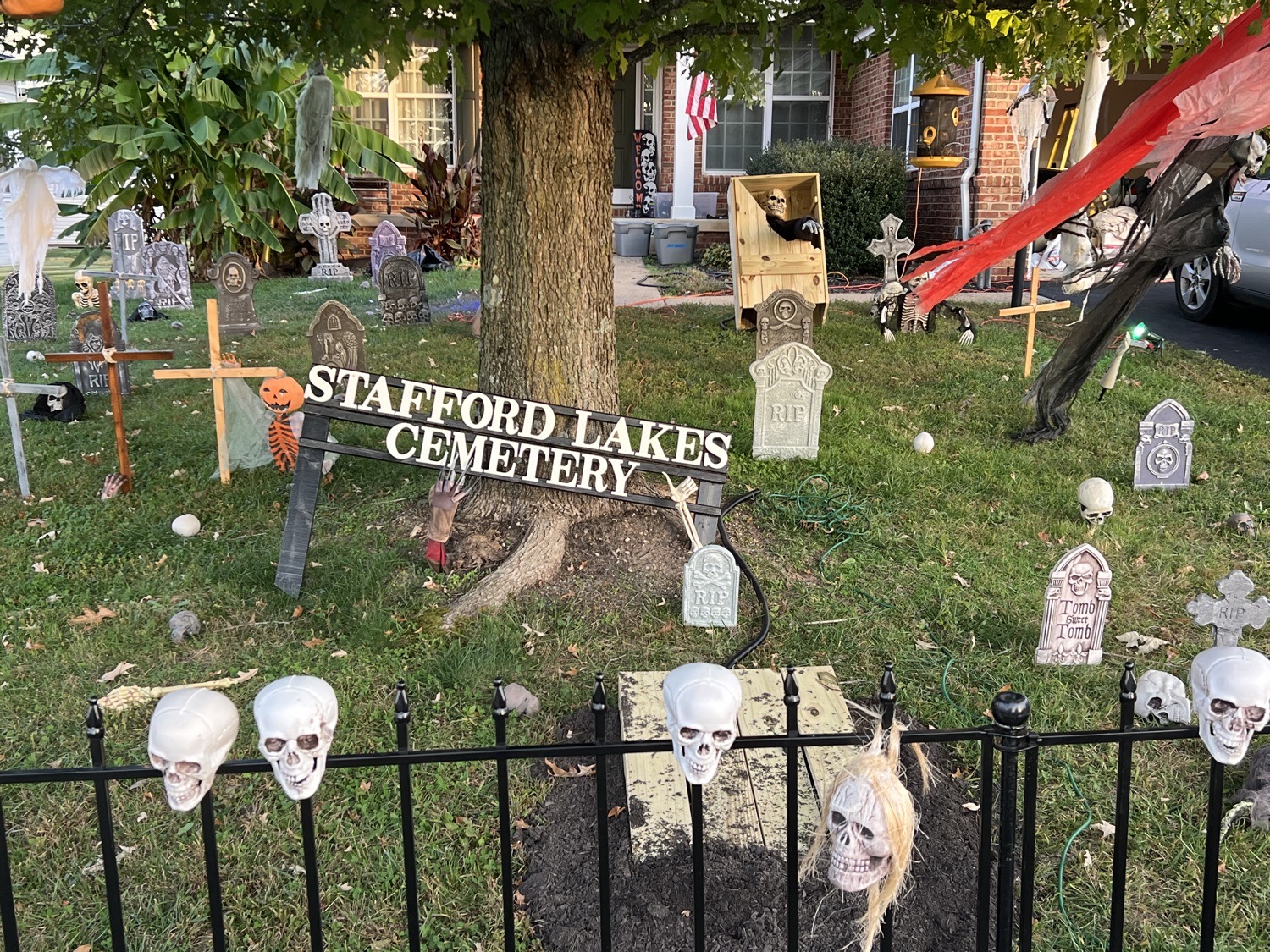 Stafford Lakes Cemetery