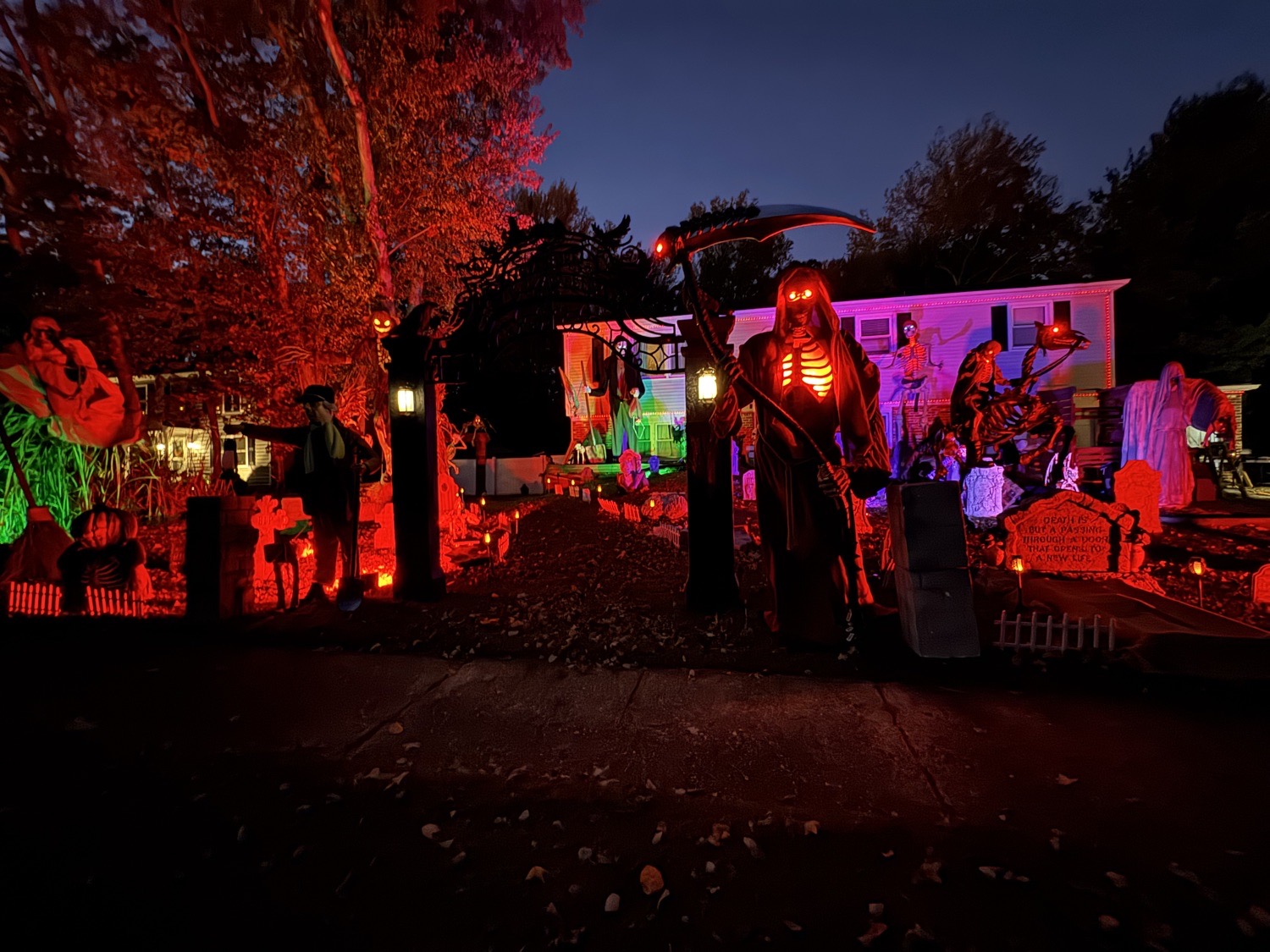 Evergreen Cemetery Presents DEAD MEN TELL NO TALES