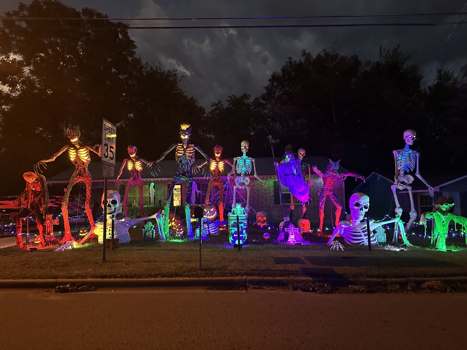 Halloween House Canton