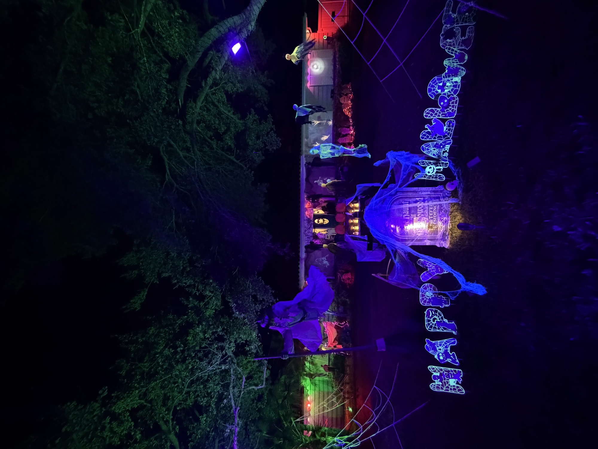 The Haunt At Mangowood: Team Awesome