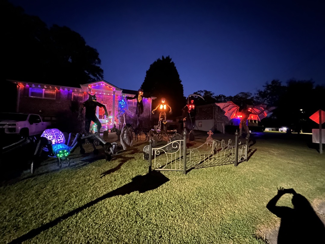 Haunting On Evenview — haunted trail in Jonesboro, GA