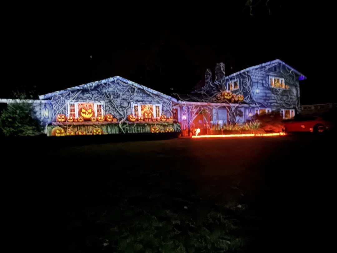 Southern Oregon Light Shows — haunted house in Klamath Falls, OR