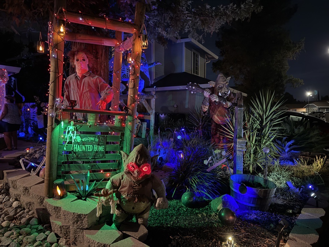 Flintstones rock and roll Halloween