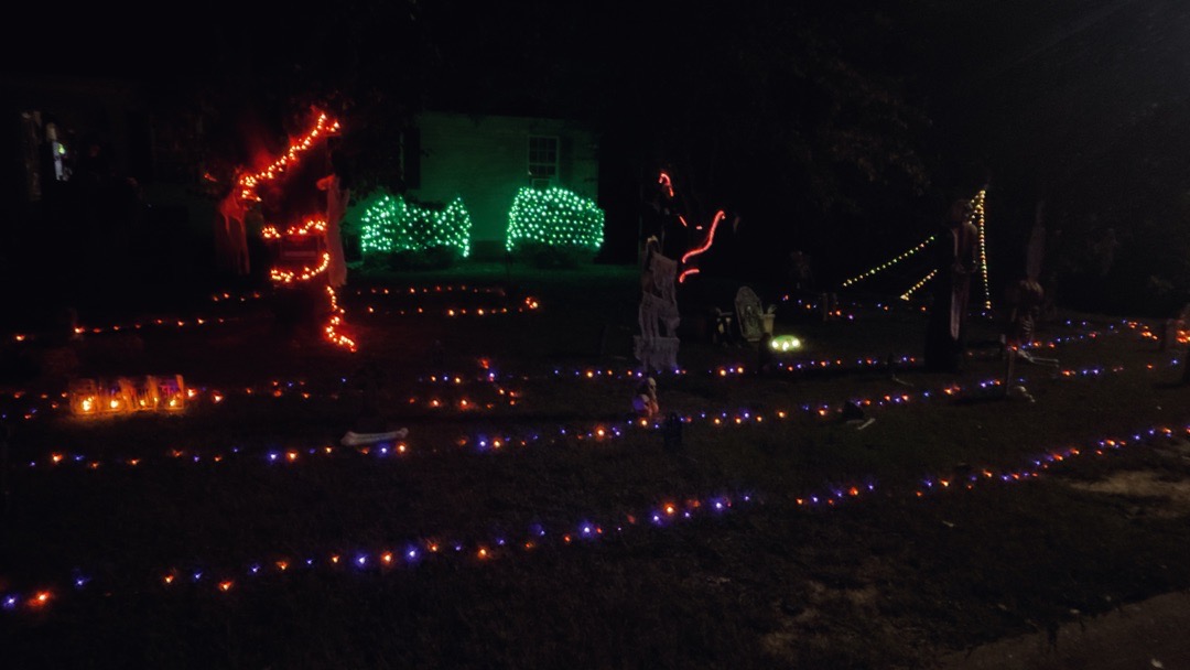 Halloween Decorations in Glasgow, KY
