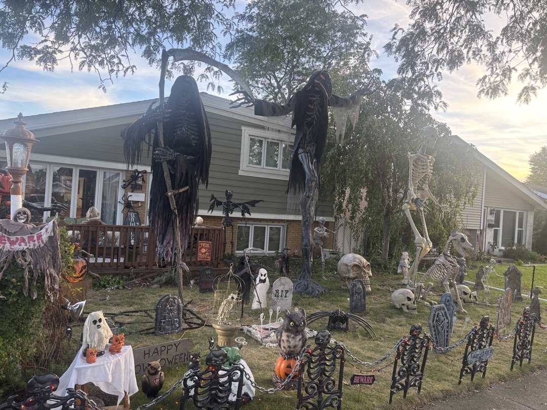 Fairfax Bone Yard Halloween Haunt in Oak Lawn, Illinois