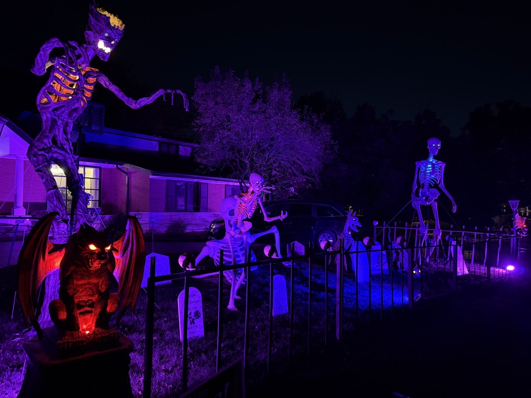 Haunted Heights Cemetery in Palos Heights, Illinois